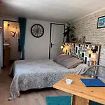 Le Clos Des Passiflores - Et Table D'hotes Nocleg ze śniadaniem 3*