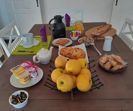 Le Clos Des Passiflores - Et Table D'hotes Panzió 3*