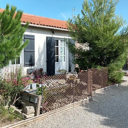 Le Clos Des Passiflores