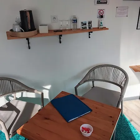 Le Clos Des Passiflores - Et Table D'hotes לינה וארוחת בוקר 3*