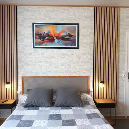 Bed & Breakfast Le Clos Des Passiflores Pons